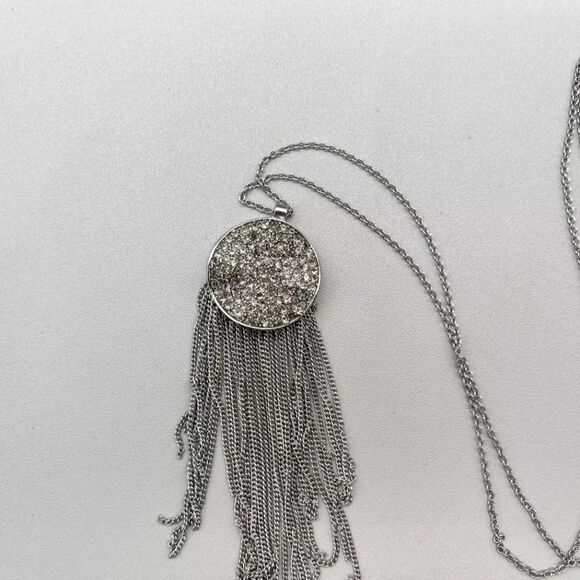 LOFT Necklace Round Pave Crystal Fringe Pendant Silver Tone Chain 24 Inches - Picture 5 of 7
